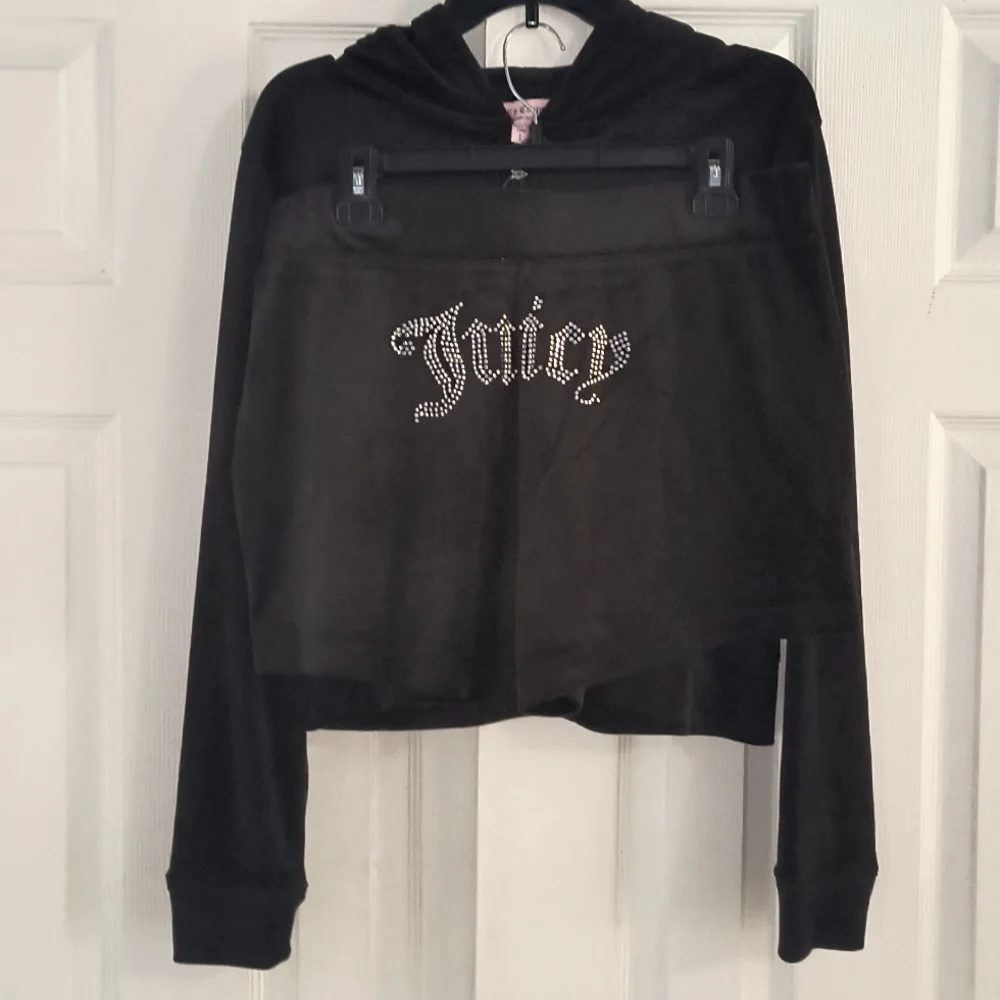 Juicy Couture Bling Velour Tracksuit Hoodie and Shorts Set NWT - Picture 1 of 8
